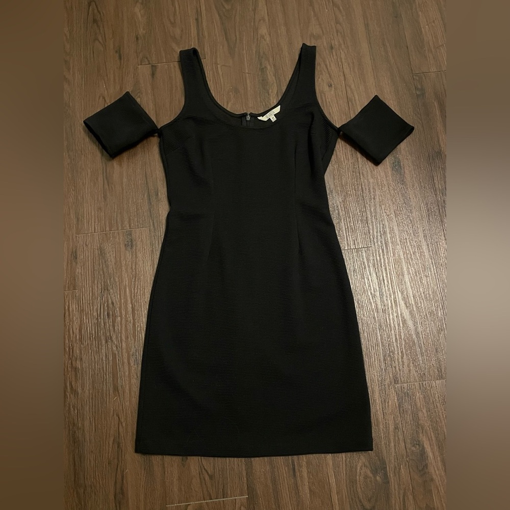 BB Dakota black dress with attached arm cuffs women’s size medium